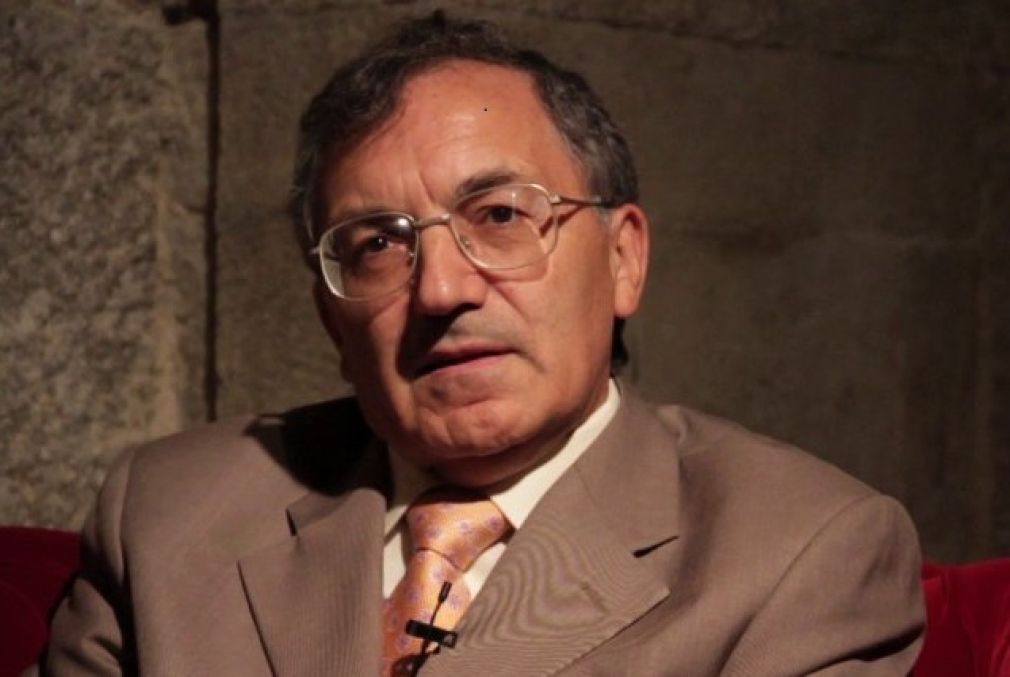 &quot;O único ‘galego’ que vai sobreviver é o português&quot;, Artigo de José-Martinho Montero Santalha