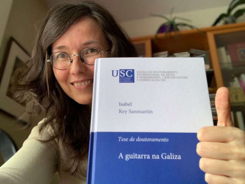 TESE DE DOUTORAMENTO &quot;A GUITARRA NA GALIZA&quot;, DA ACADÉMICA ISABEL REI, QUALIFICADA COM SOBRESSALIENTE