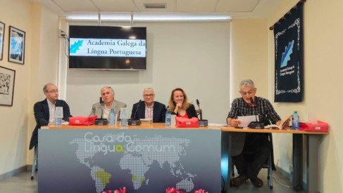 O Dia Mundial da Língua Portuguesa salientou a influência e atualidade de Camões na Galiza no 500º aniversário do seu nascimento